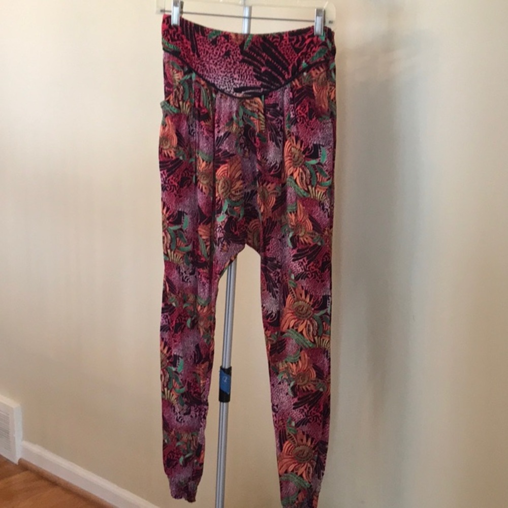 BERSHKA jungle pants